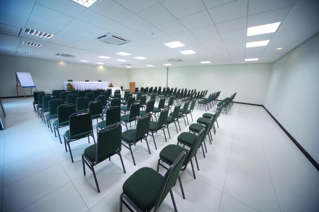 Amazonia Golf Hotelaria E Turismo Sa Rio Preto Da Eva Eksteriør billede